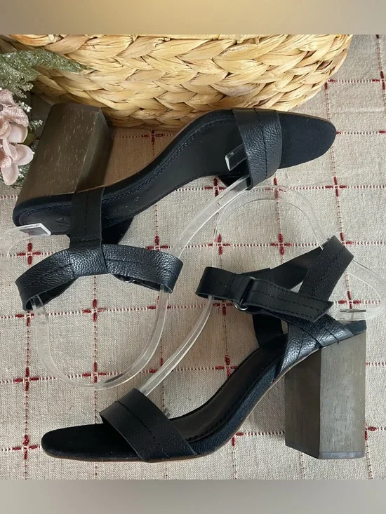 Splendid “Miller” Heeled Sandals Black Leather Block Heel Strappy Shoe Sz 6 - Picture 5 of 6